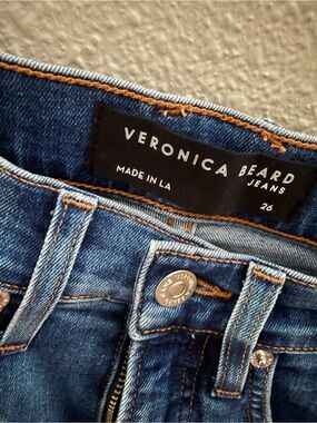 Veronica Beard Medium Wash Skinny Jeans in Blue